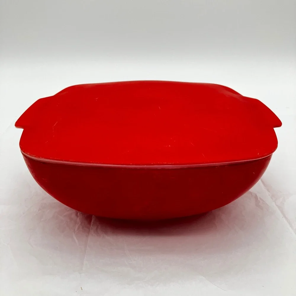 Pyrex Casserole Dish 525 2.5QT Red Vintage Milk Glass Square Lid
